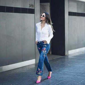 NWT ZARA EMBROIDERED CROPPED JEANS